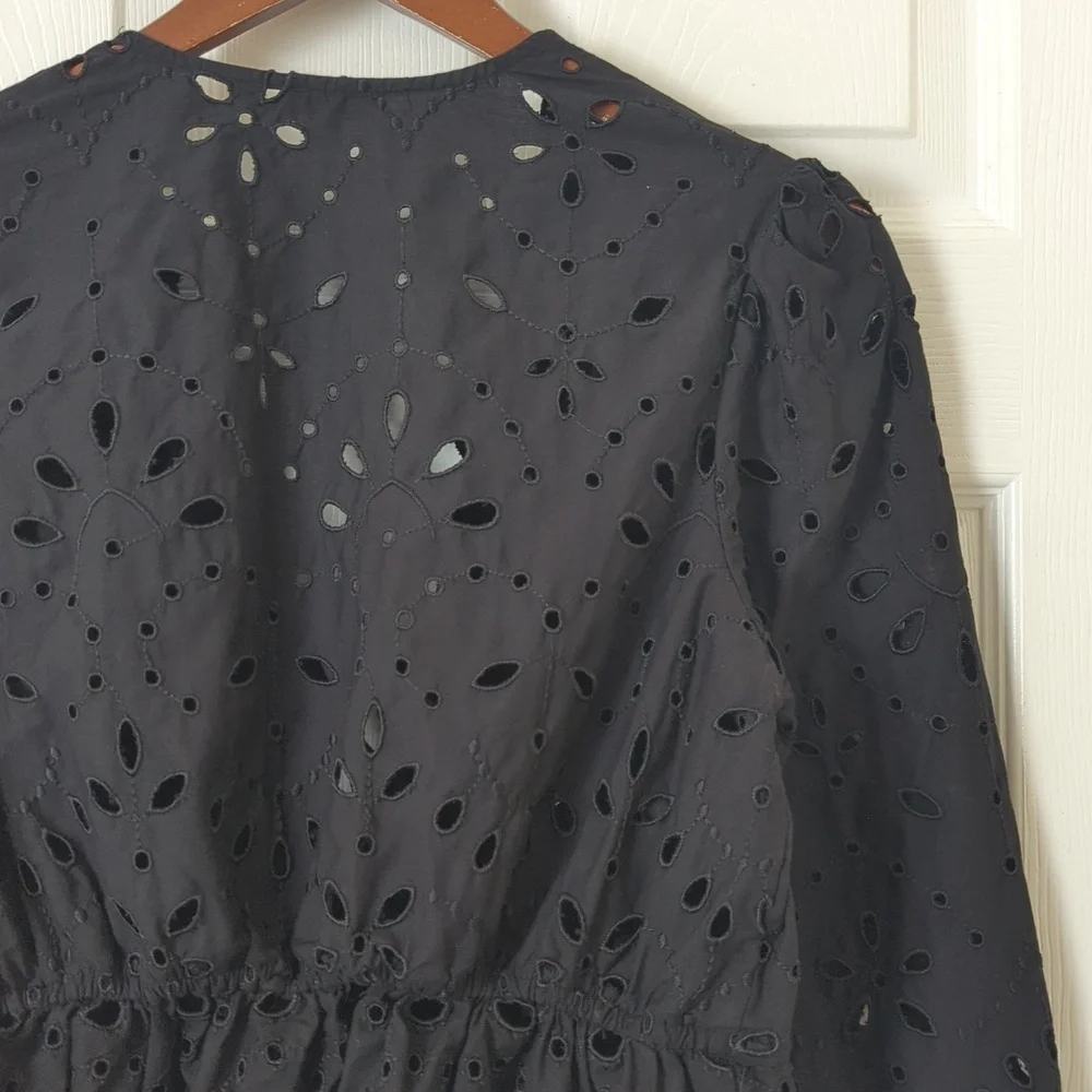 Express Bohemian Eyelet Embroidered Long Sleeve Tie Front Cropped Blouse Black S - Picture 11 of 12
